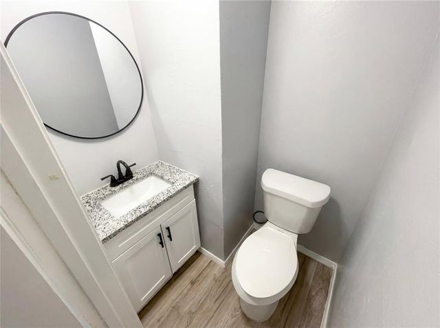 6020 NW Expressway, Oklahoma City, OK 73132