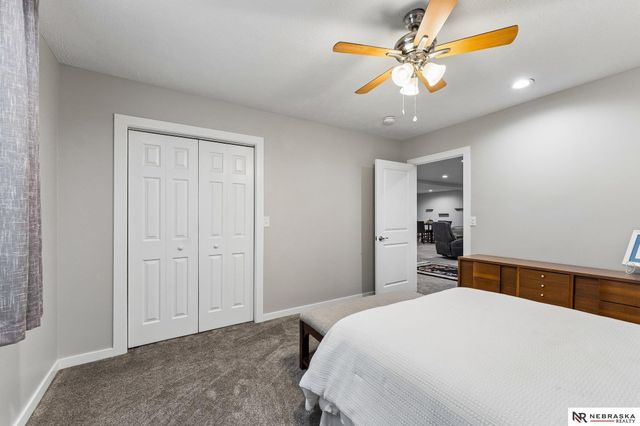 11976 S 113th Street, Papillion, NE 68046