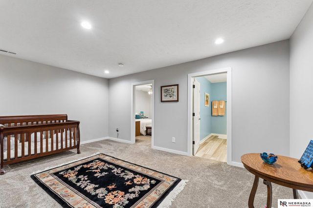 11976 S 113th Street, Papillion, NE 68046