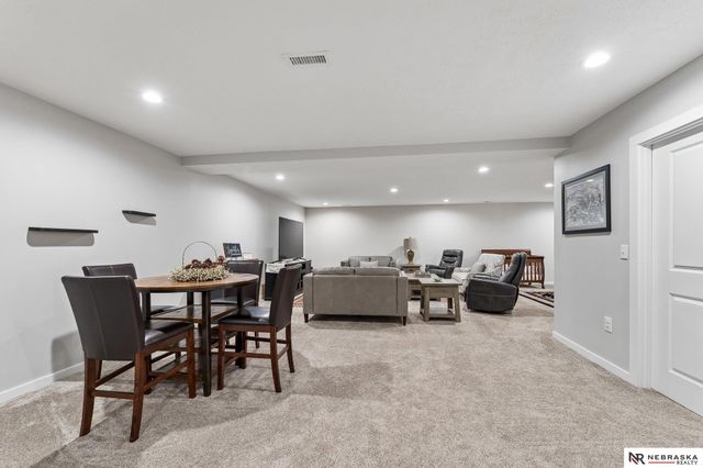 11976 S 113th Street, Papillion, NE 68046
