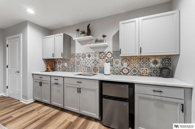 11976 S 113th Street, Papillion, NE 68046