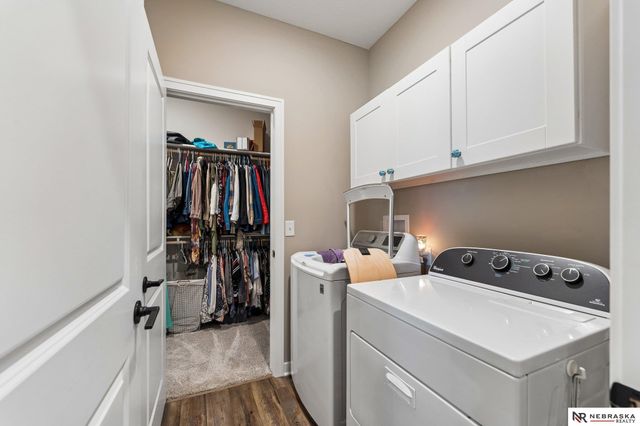 11976 S 113th Street, Papillion, NE 68046