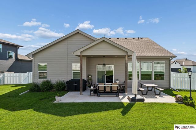 11976 S 113th Street, Papillion, NE 68046