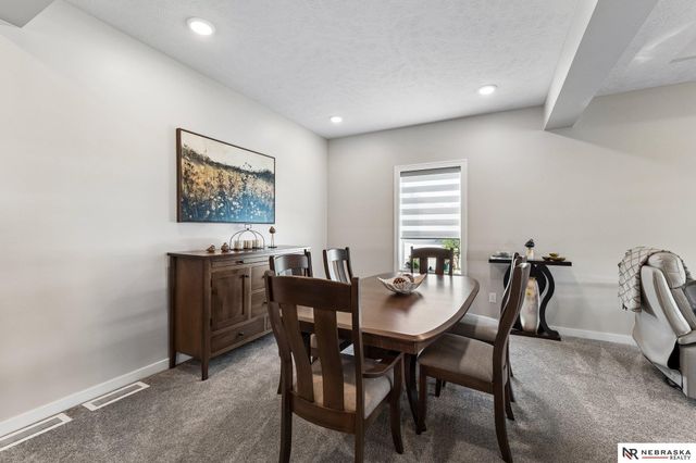 11976 S 113th Street, Papillion, NE 68046