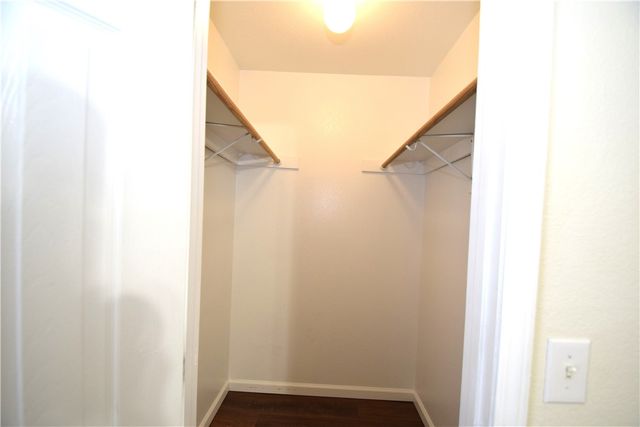 207 16th Street, Bentonville, AR 72712