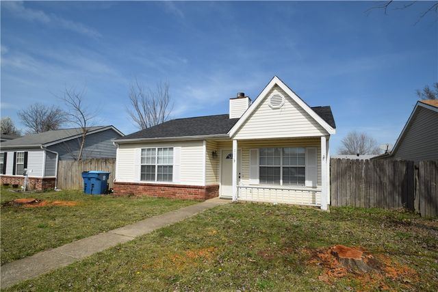 207 16th Street, Bentonville, AR 72712