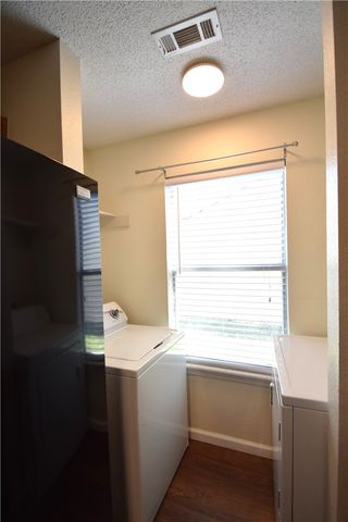 207 16th Street, Bentonville, AR 72712