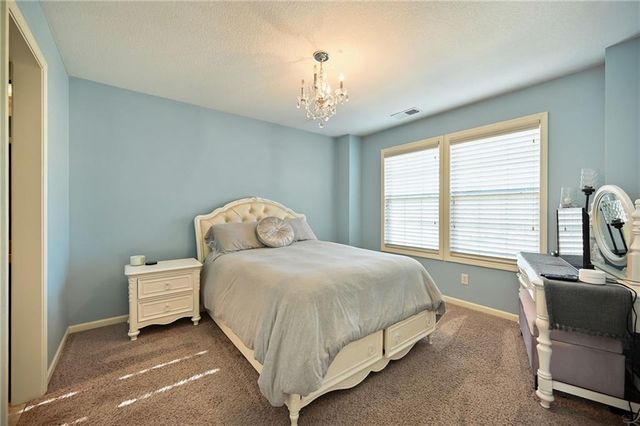 3352 SW Arena Drive, Lee's Summit, MO 64081