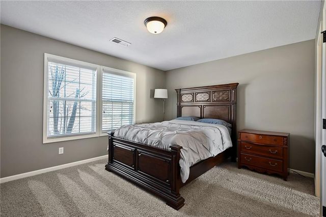 3352 SW Arena Drive, Lee's Summit, MO 64081