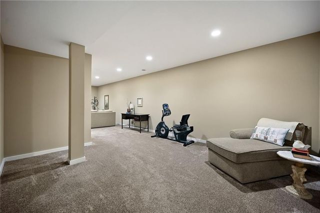 3352 SW Arena Drive, Lee's Summit, MO 64081