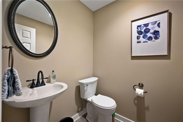 3352 SW Arena Drive, Lee's Summit, MO 64081