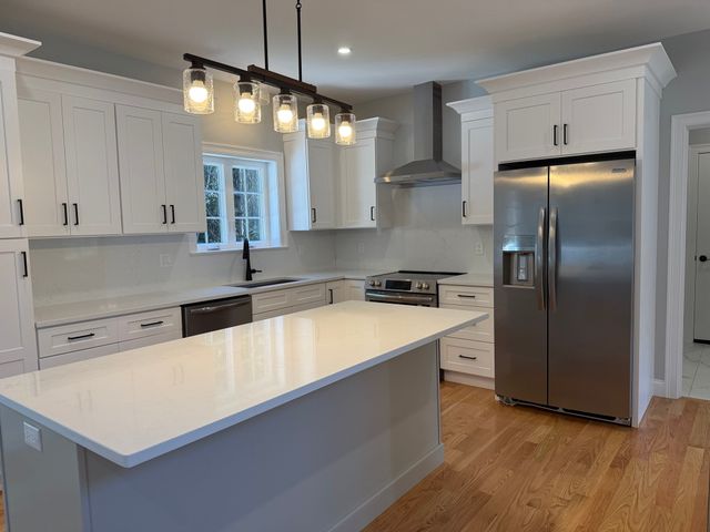 81 Park Dr., Acushnet, MA 02743
