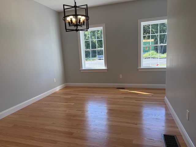 81 Park Dr., Acushnet, MA 02743