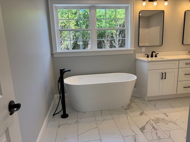 81 Park Dr., Acushnet, MA 02743