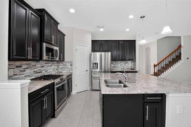 11014 SPRING POINT CIRCLE, Riverview, FL 33579