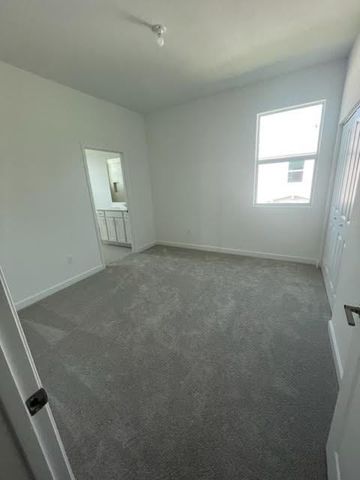 229 SE Woodbark Street, Port St. Lucie, Port St Lucie, FL 34984