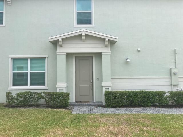 229 SE Woodbark Street, Port St. Lucie, Port St Lucie, FL 34984