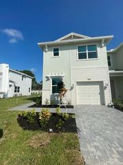 229 SE Woodbark Street, Port St. Lucie, Port St Lucie, FL 34984