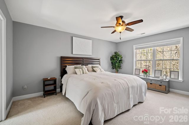 36 Ivy Cove Road, Fairview, NC 28730