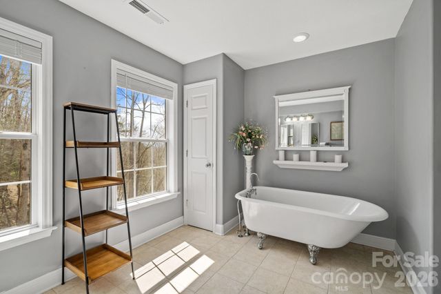 36 Ivy Cove Road, Fairview, NC 28730