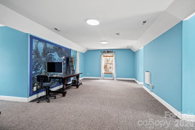 36 Ivy Cove Road, Fairview, NC 28730