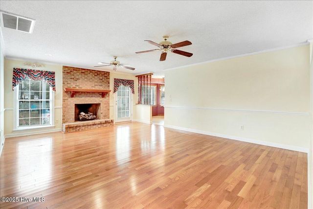 2660 Saint John Circle Na, Kinston, NC 28504