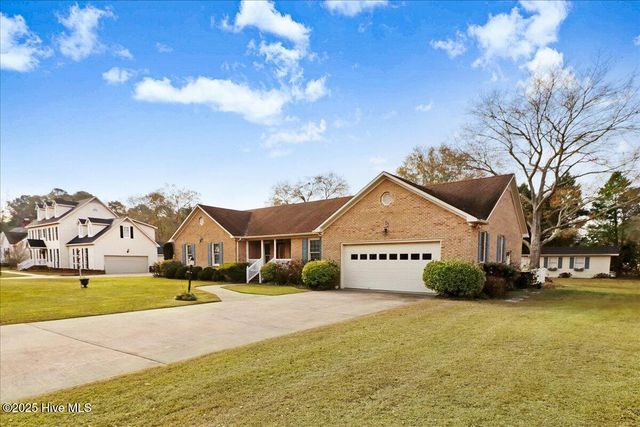 2660 Saint John Circle Na, Kinston, NC 28504