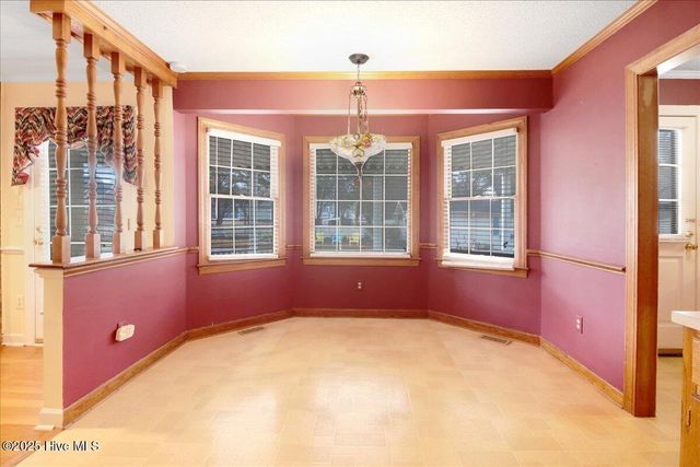 2660 Saint John Circle Na, Kinston, NC 28504