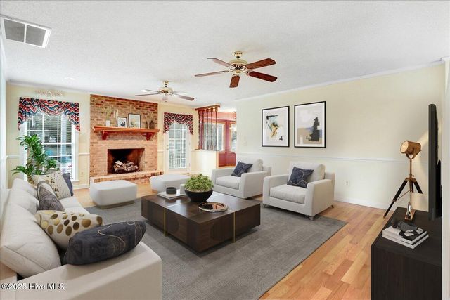 2660 Saint John Circle Na, Kinston, NC 28504