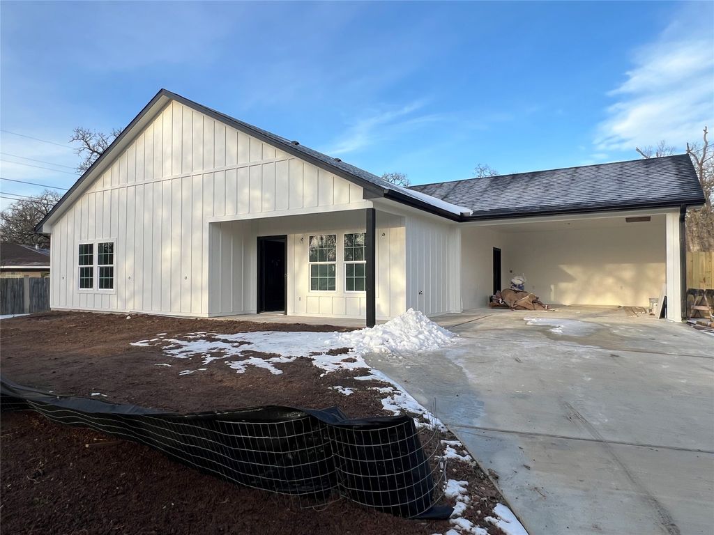 1813 Post Oak Drive, Waco, TX 76705