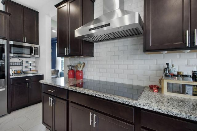 4371 SUMMER BREEZE WAY, Kissimmee, FL 34744