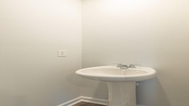 2973 Fernwood Drive, North Charleston, SC 29406