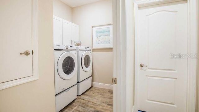 8646 OAKSTONE CIRCLE, Leesburg, FL 34788