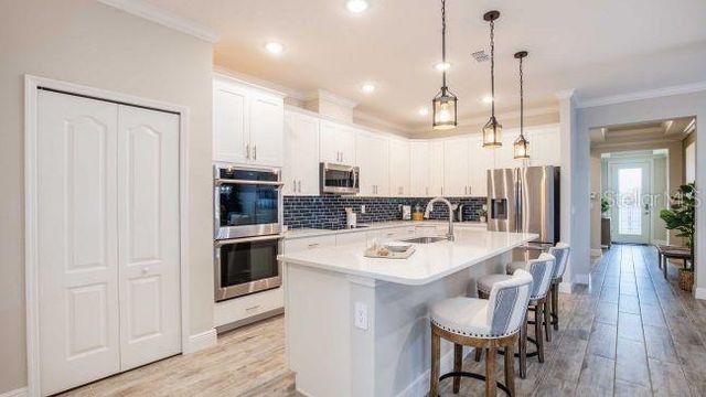 8646 OAKSTONE CIRCLE, Leesburg, FL 34788