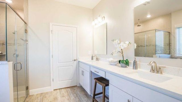 8646 OAKSTONE CIRCLE, Leesburg, FL 34788