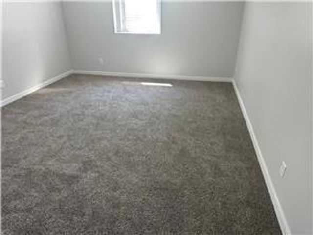 468 Thomas Avenue, Saint Paul, MN 55103