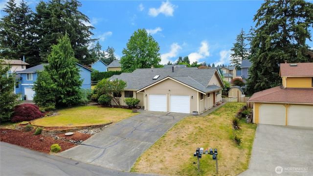 9715 110th Street Ct SW, Lakewood, WA 98498