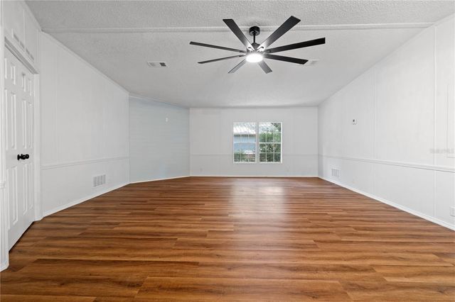 1431 SE 29TH TERRACE, Gainesville, FL 32641