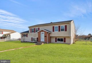 246 COLGATE AVE, Pemberton, NJ 08068