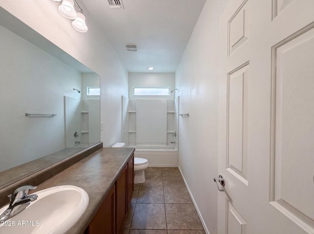 5458 W MONTEBELLO Way, Florence, AZ 85132