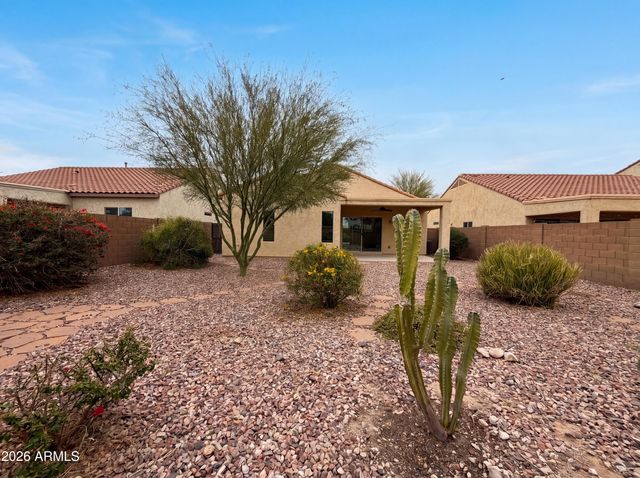 5458 W MONTEBELLO Way, Florence, AZ 85132