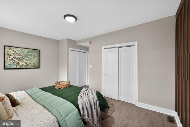 926 MIFFLIN ST, Philadelphia, PA 19148