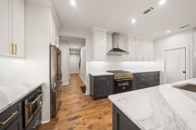 12644 Grove W, Willis, TX 77378