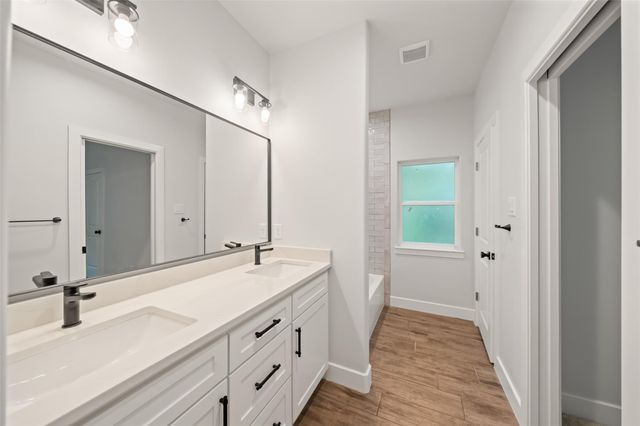 12644 Grove W, Willis, TX 77378