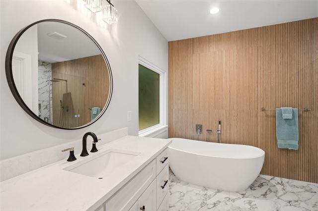 12644 Grove W, Willis, TX 77378