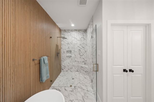 12644 Grove W, Willis, TX 77378