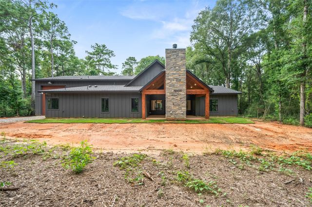 12644 Grove W, Willis, TX 77378