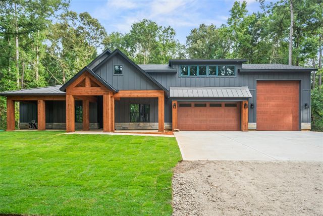 12644 Grove W, Willis, TX 77378