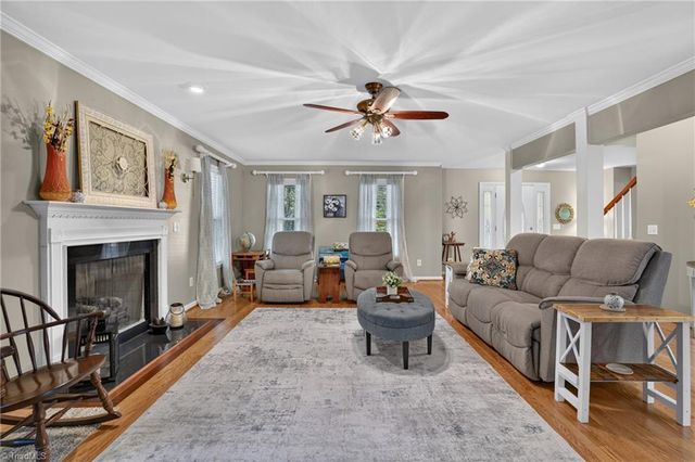 4668 Oakview Drive, Trinity, NC 27370