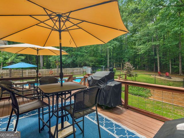 596 Guinevere Court, Mcdonough, GA 30252